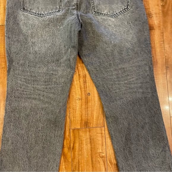 CABI Women’s Gray Wash 100% BF Boyfriend Ankle Denim Jean Size 12 - Picture 13 of 14